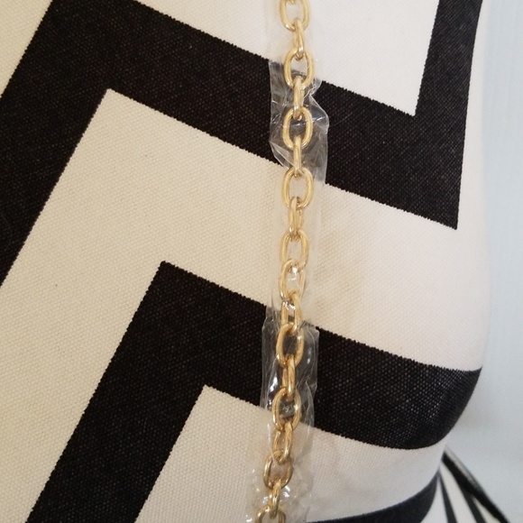 Gold Embossed Crossbody/Clutch NWT - Picture 6 of 6